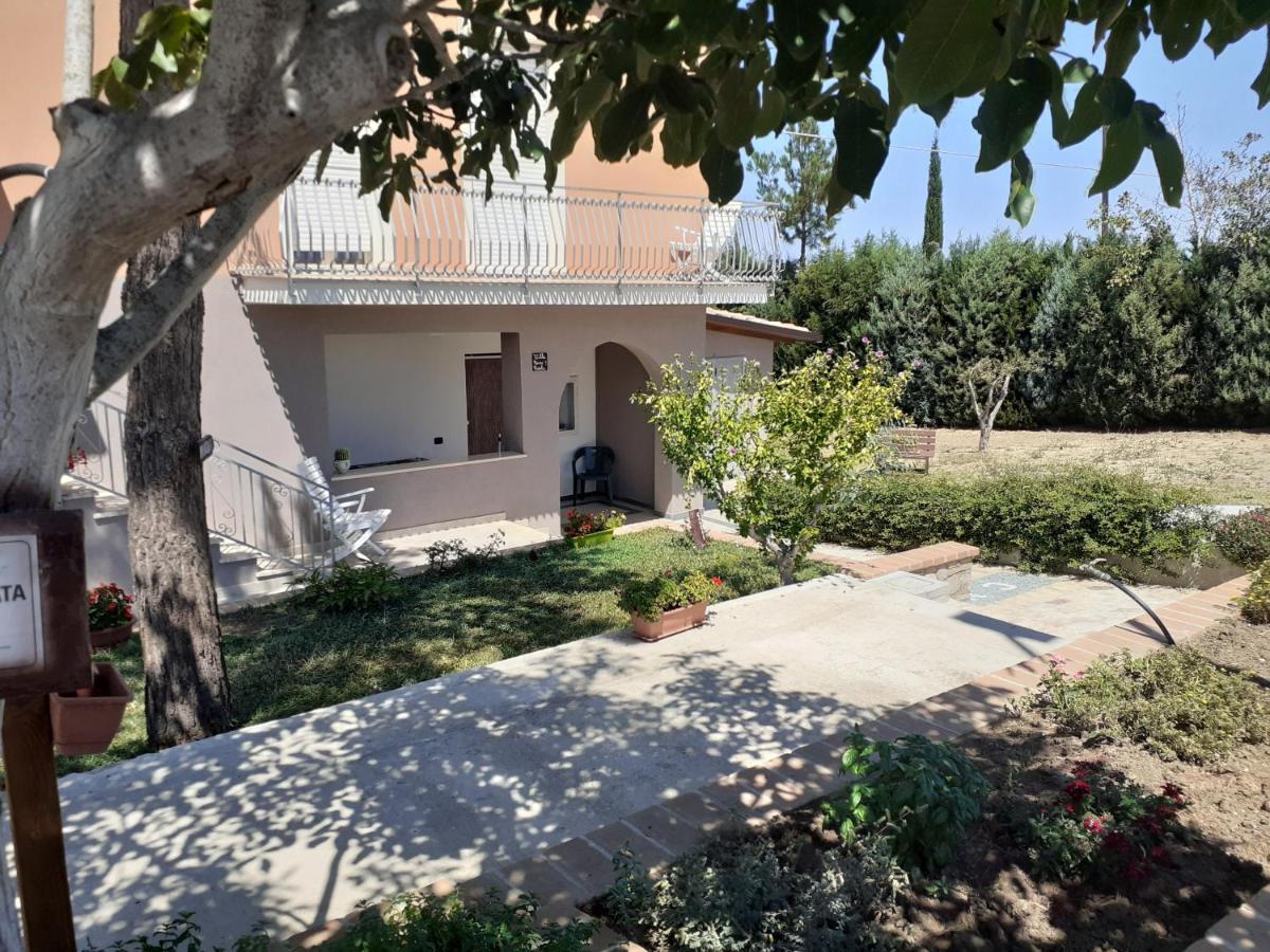 Villa Nonno Nicola Montenero di Bisaccia Bagian luar foto