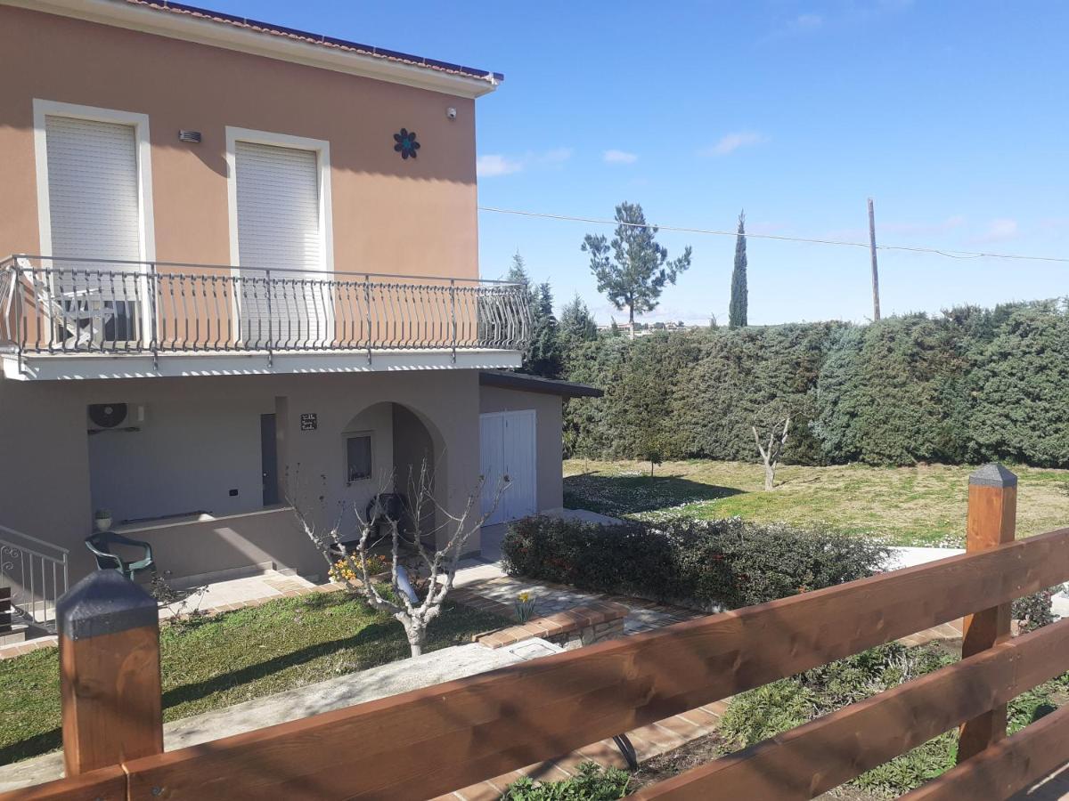 Villa Nonno Nicola Montenero di Bisaccia Bagian luar foto