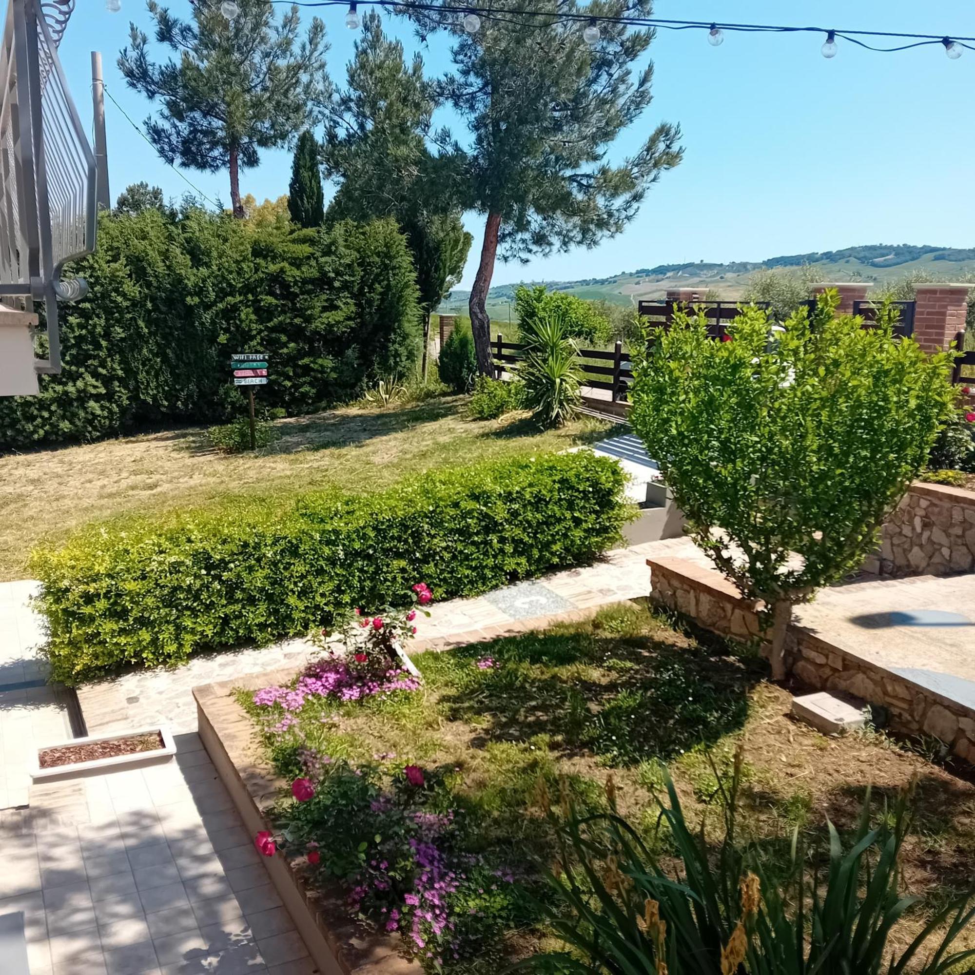Villa Nonno Nicola Montenero di Bisaccia Bagian luar foto